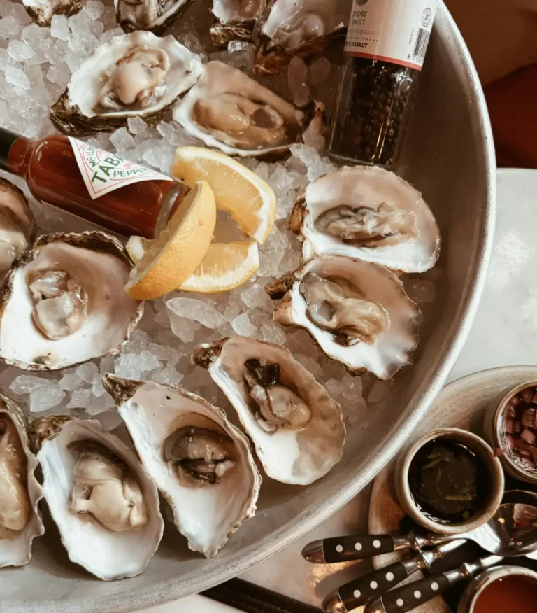 When Oysters Make the Moment